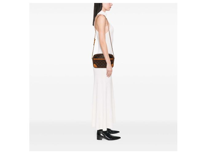 Louis Vuitton Brown Monogram Trocadero 27 Marrone - vista 6