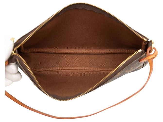 Louis Vuitton Brown Monogram Pochette Accessoires Marron - vue 4