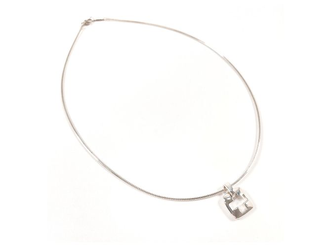 Collana Croce Traforata Tiffany & Co. in Argento Sterling 925 - vista 3