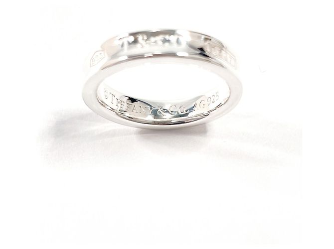 Anello Tiffany & Co. 1837 Narrow Band in Argento 925 - vista 3