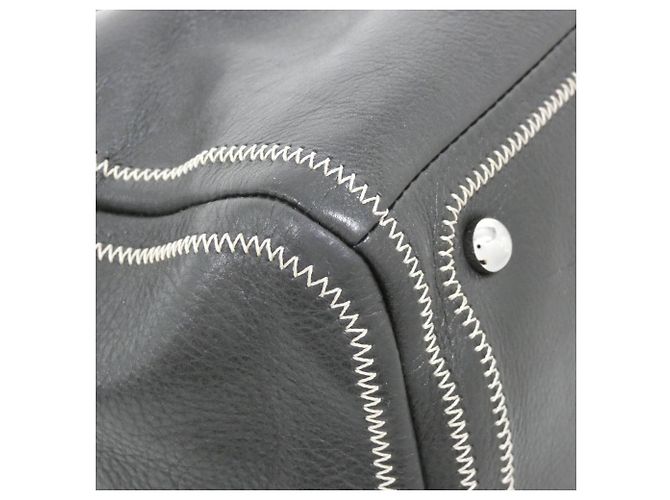 Borsa a mano Chanel 23384 in pelle nera Nero - vista 2