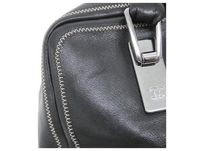Borsa a mano Chanel 23384 in pelle nera Nero - vista 4