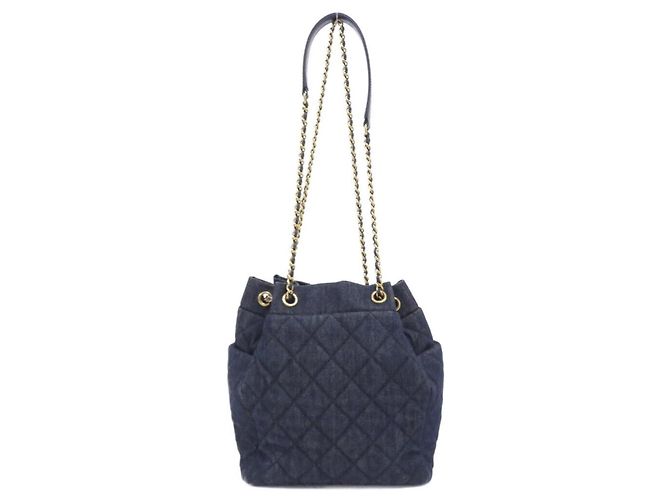 Borsa a tracolla Chanel 91135 in denim blu navy - vista 2