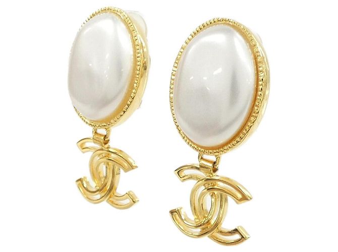 Orecchini a clip Chanel Gold and White Bianco D'oro - vista 2