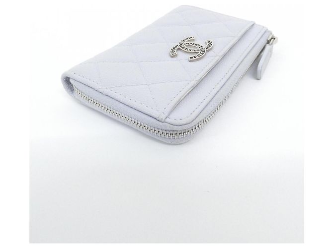 Chanel AP3836 Tarjetero de piel de becerro granulada azul claro - vista 3