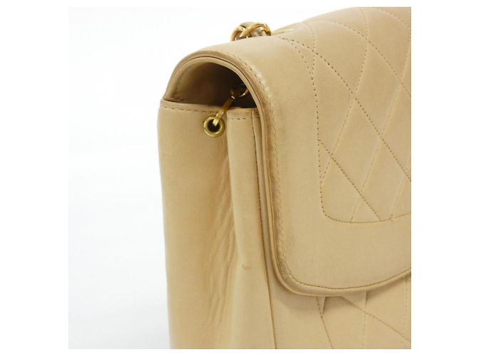 Borsa a tracolla Chanel in pelle d'agnello beige - vista 4
