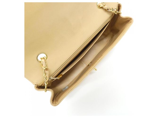 Borsa a tracolla Chanel in pelle d'agnello beige - vista 8