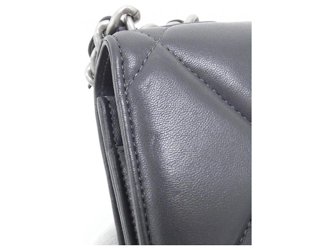 Portafoglio a catena Chanel 19 Line AP3267 Marrone - vista 5