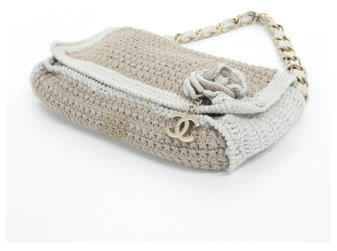 Borsa a tracolla in maglia beige Chanel - vista 3