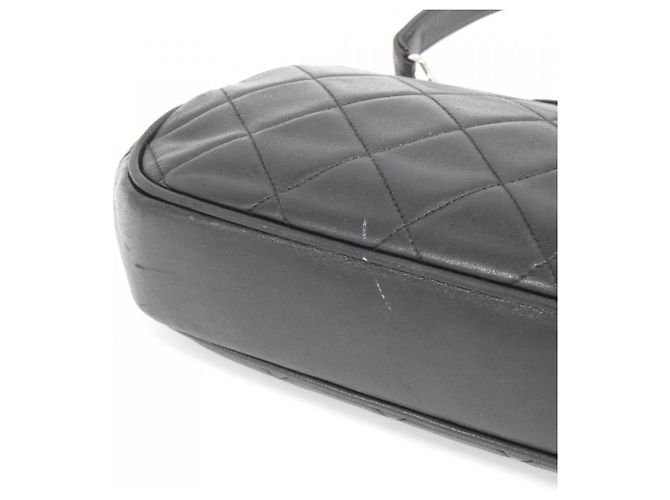 Chanel Handtasche aus schwarzem Lammleder - Ansicht 3