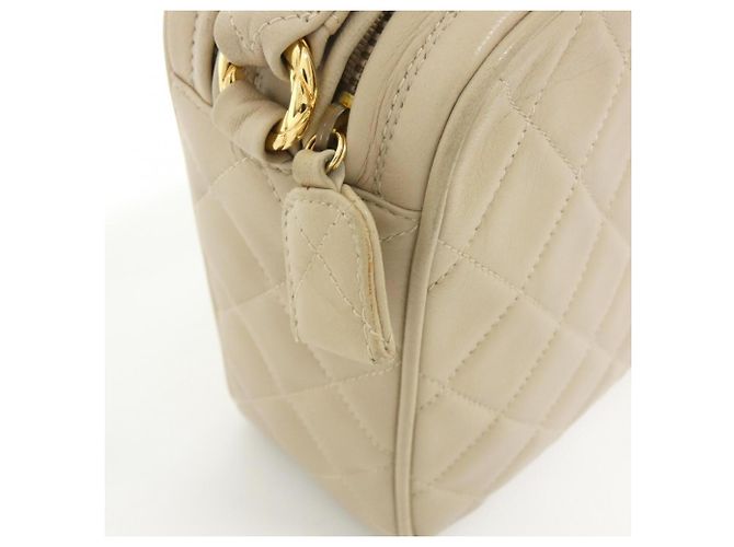 Borsa Chanel in pelle d'agnello beige - vista 6