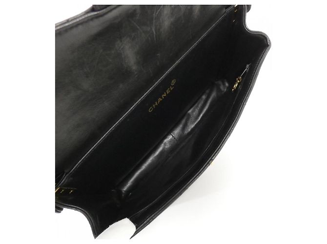 Chanel Handtasche aus schwarzem Lammleder - Ansicht 6