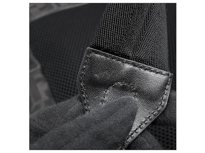 Fendi FF Jacquard Leder-Rucksack mit Kordzug Schwarz - Ansicht 9