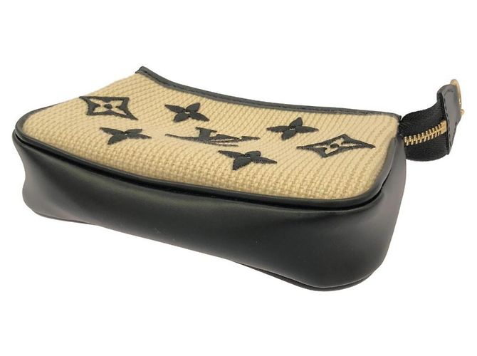 Louis Vuitton Monogram Mini Pochette Accessoires Nero Beige - vista 2