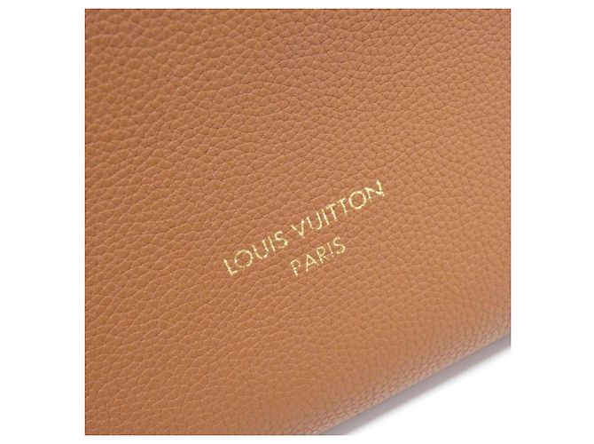 Borsa a tracolla Louis Vuitton Low Key Hobo MM M24974 Cognac - vista 5