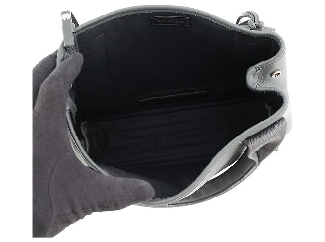 Borsa Balenciaga Navy Cabas XS in grigio Marrone - vista 6