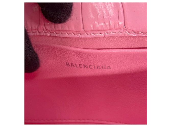 Borsa a tracolla Balenciaga XX Small Flap in pelle goffrata rosa - vista 16