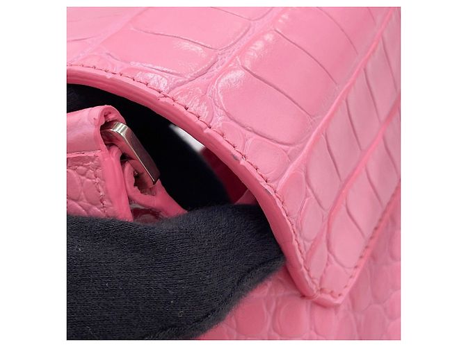 Borsa a tracolla Balenciaga XX Small Flap in pelle goffrata rosa - vista 8