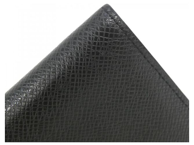 Louis Vuitton Taiga Portefeuille Multiple Billfold Nero - vista 6