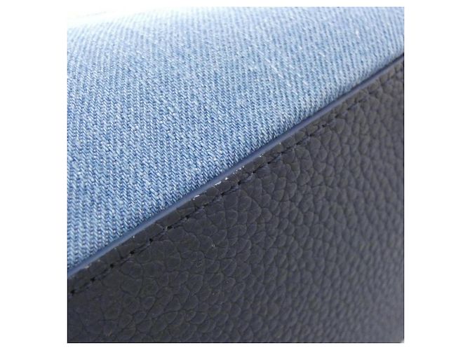Louis Vuitton Denim Patchwork Capucines BB Handtasche Blau - Ansicht 3