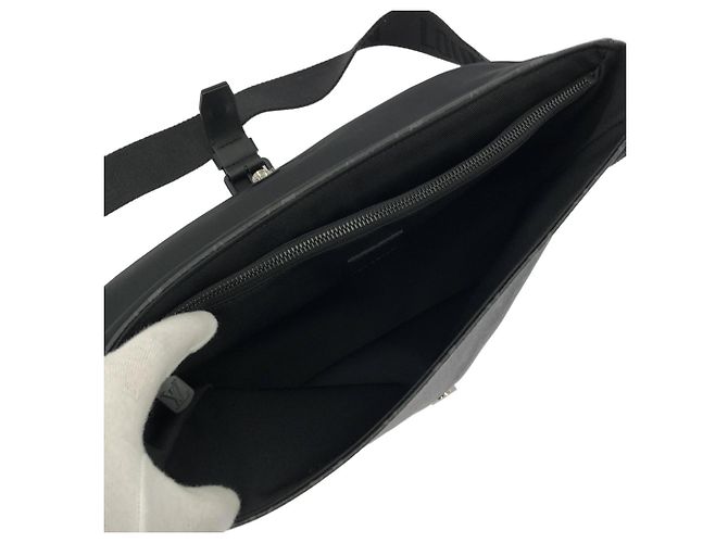 Borsa a tracolla Louis Vuitton Monogram Eclipse Montsouris Messenger Nero - vista 8