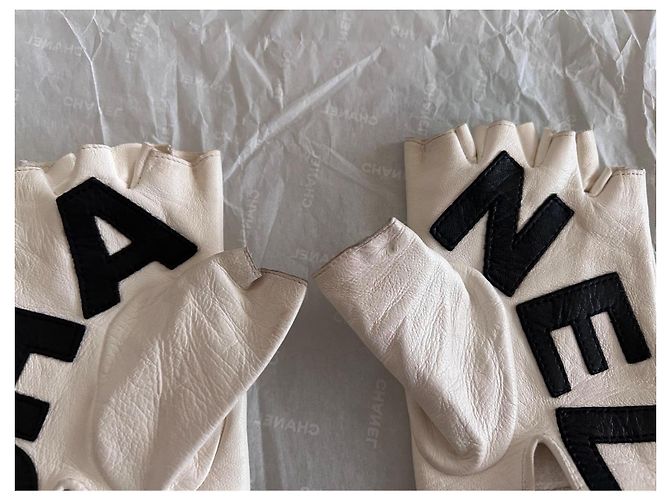 Fingerlose Handschuhe Chanel Schwarz Weiß - Ansicht 5