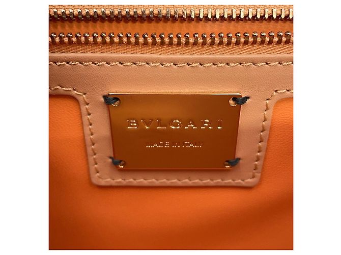 Bulgari Borsa a spalla con catena Bvlgari Serpenti Diamond Blast Beige - vista 17