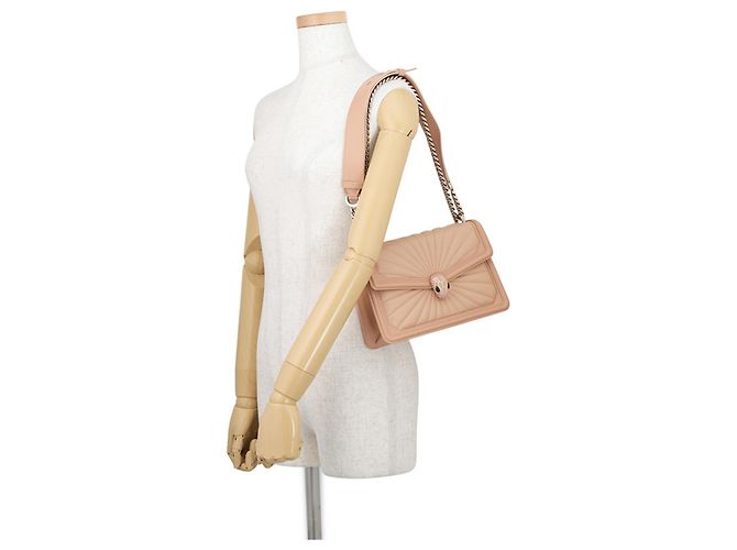 Bulgari Borsa a spalla con catena Bvlgari Serpenti Diamond Blast Beige - vista 4