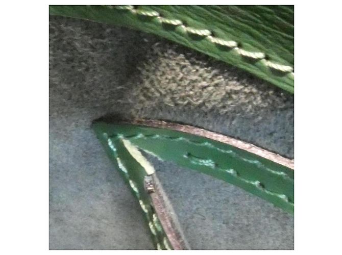 Sac à épaule Louis Vuitton Epi Cluny Vert - vue 10