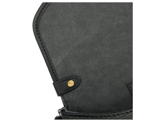 Borsa a tracolla Louis Vuitton Epi Saumur BB Nero - vista 9