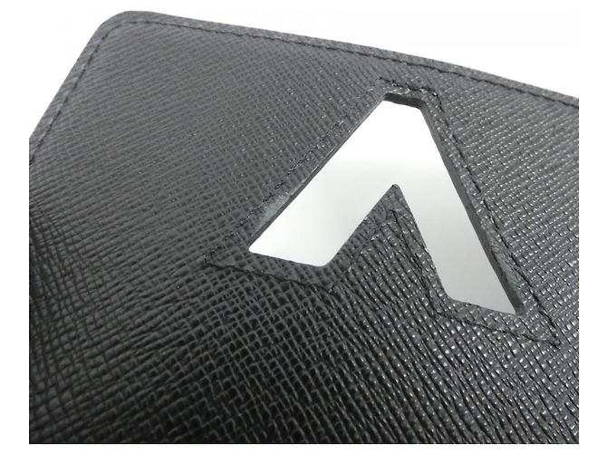 Louis Vuitton Epi Portefeuille Twist Compact Wallet Nero - vista 9
