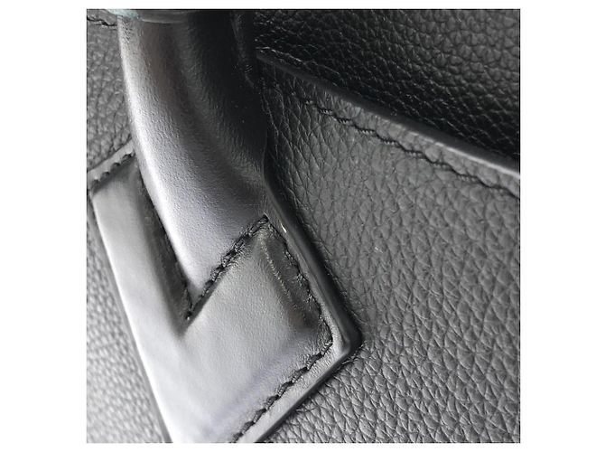 Borsa Louis Vuitton On My Side GM Nero - vista 4