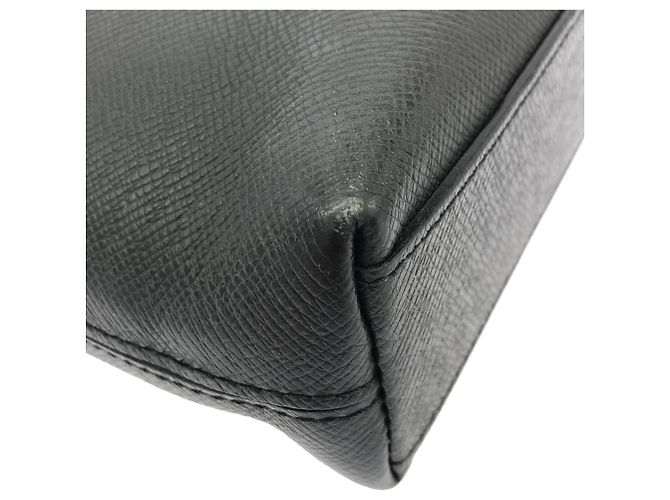 Borsetta Louis Vuitton Taiga Anton Nero - vista 3