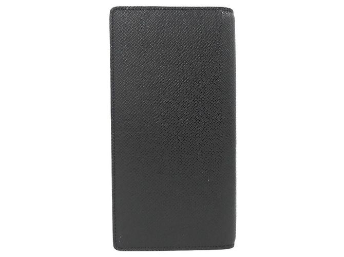 Louis Vuitton Taiga Portefeuille Brazza Wallet Nero - vista 2