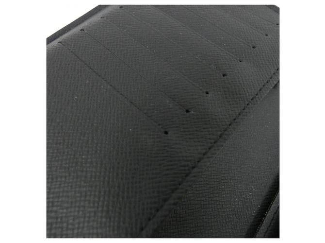 Louis Vuitton Taiga Portefeuille Brazza Wallet Nero - vista 7