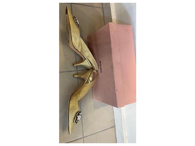 Décolleté Slingback Miu Miu glitterate e decorate Gold D'oro - vista 4