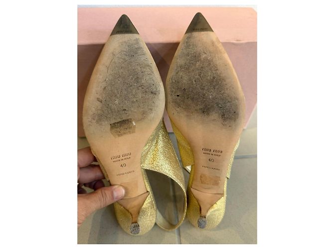 Décolleté Slingback Miu Miu glitterate e decorate Gold D'oro - vista 6