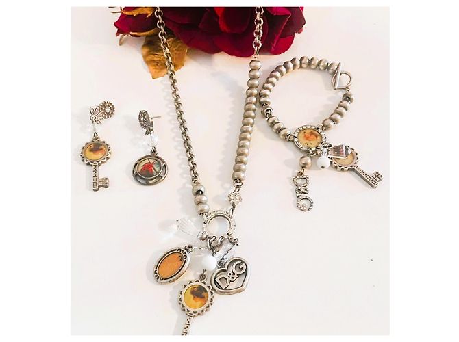 Magnifica parure vintage DOLCE & GABBANA collana, bracciale e orecchini con cammeo e cristalli Argento Multicolore - vista 3