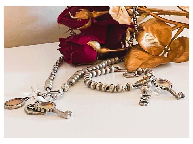 Magnifica parure vintage DOLCE & GABBANA collana, bracciale e orecchini con cammeo e cristalli Argento Multicolore - vista 8