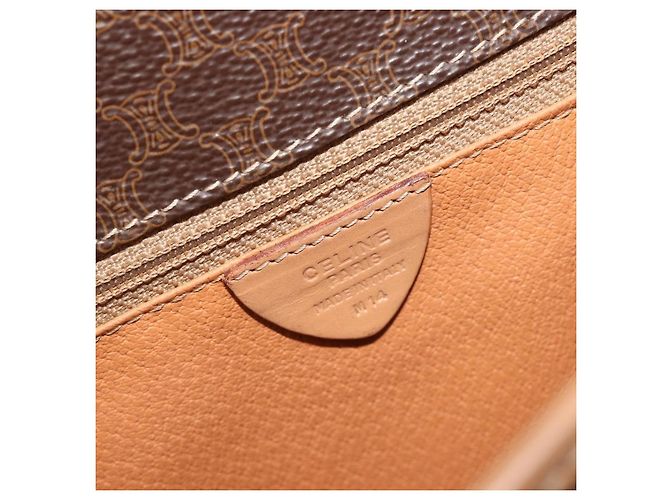 Céline Celine Vintage Macadam Circle Logo Canvas and Leather Marrone - vista 6