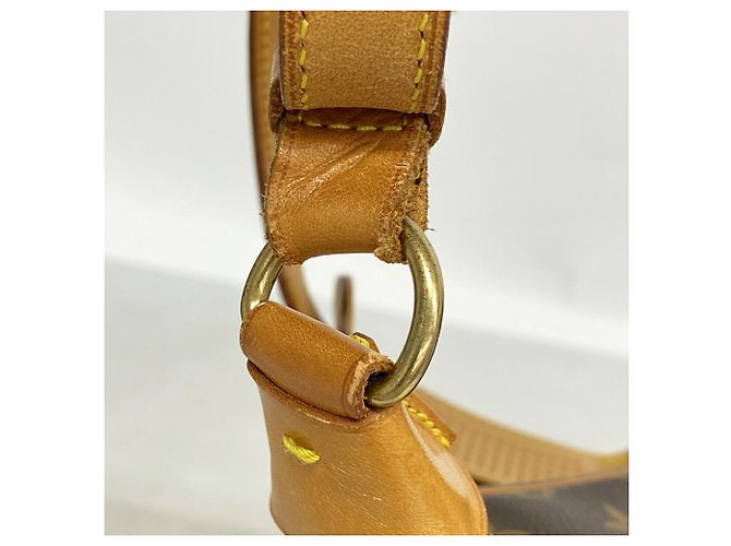 Borsa a tracolla Louis Vuitton Monogram Boulogne 30 Marrone - vista 6