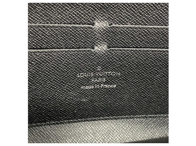 Cartera Louis Vuitton Epi Zippy en Noir Negro - vista 4