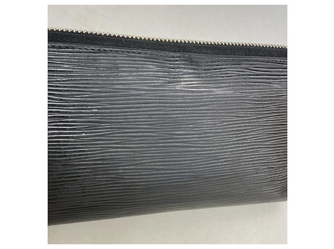 Cartera Louis Vuitton Epi Zippy en Noir Negro - vista 9