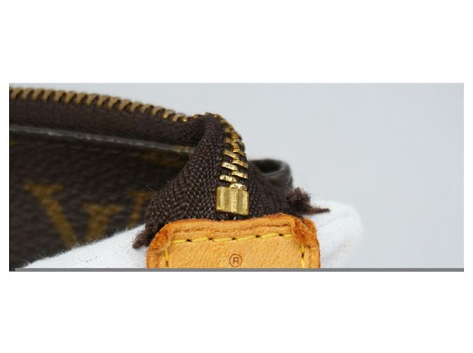 Louis Vuitton Monogram Pochette Accessoires Bag/Pouch Marrone - vista 5