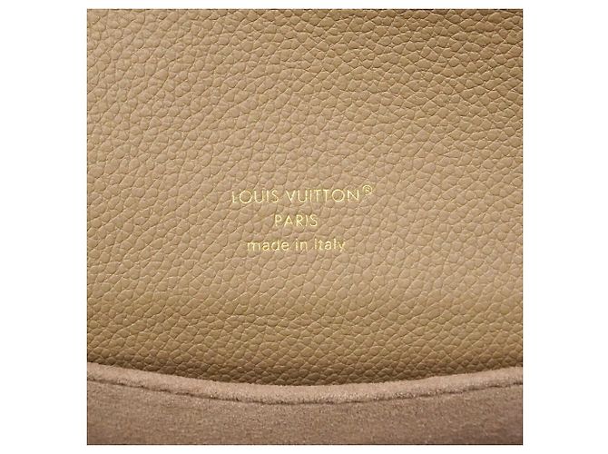 Borsa Louis Vuitton Monogram Empreinte Bicolor Pochette Métis EW Crudo - vista 5