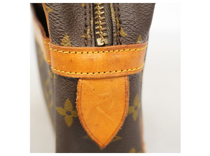 Borsa a Clutch Louis Vuitton Monogram Compiegne 28 Marrone - vista 9