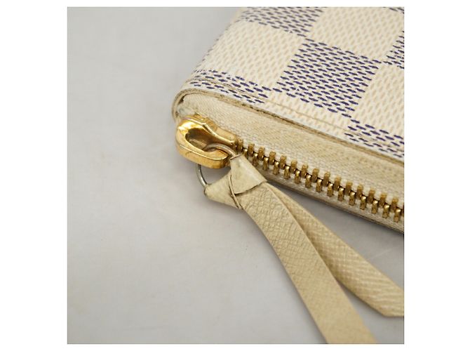 Louis Vuitton Damier Azur Portefeuille Clemence Long Wallet Bianco - vista 10
