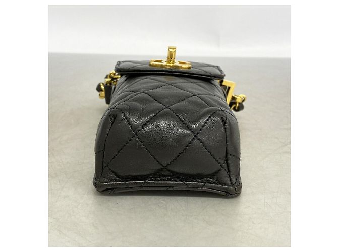 Borsa a tracolla Chanel Matelassé con catena Nero - vista 3