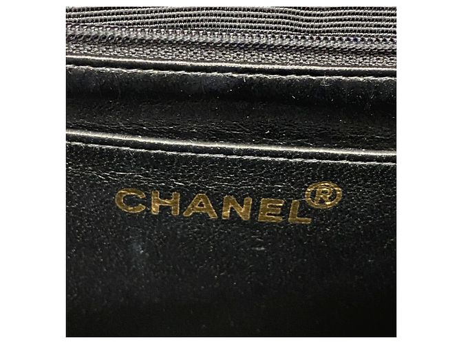 Borsa a tracolla Chanel Matelassé con catena Nero - vista 5