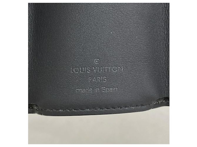 Louis Vuitton Tri-fold Wallet Black - view 4